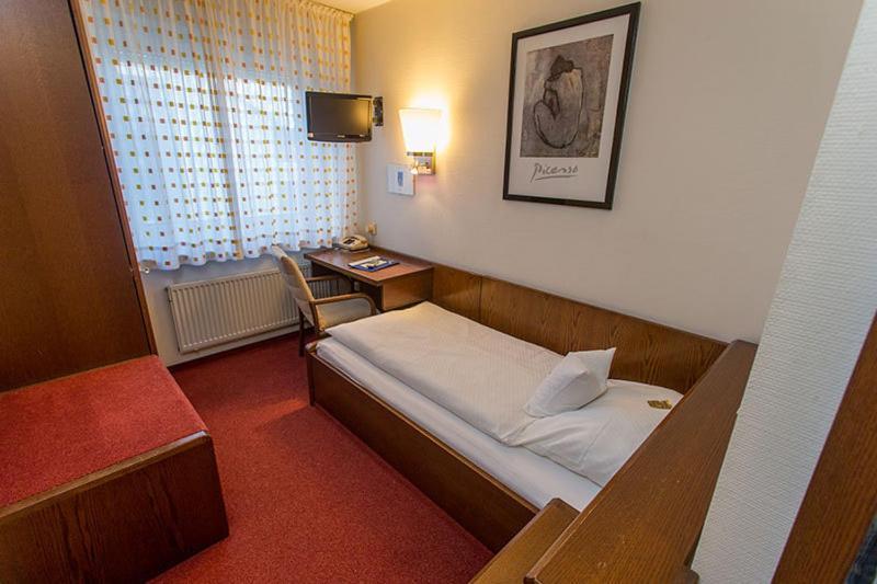 Hotel Restaurant Brintrup Munster  Rom bilde
